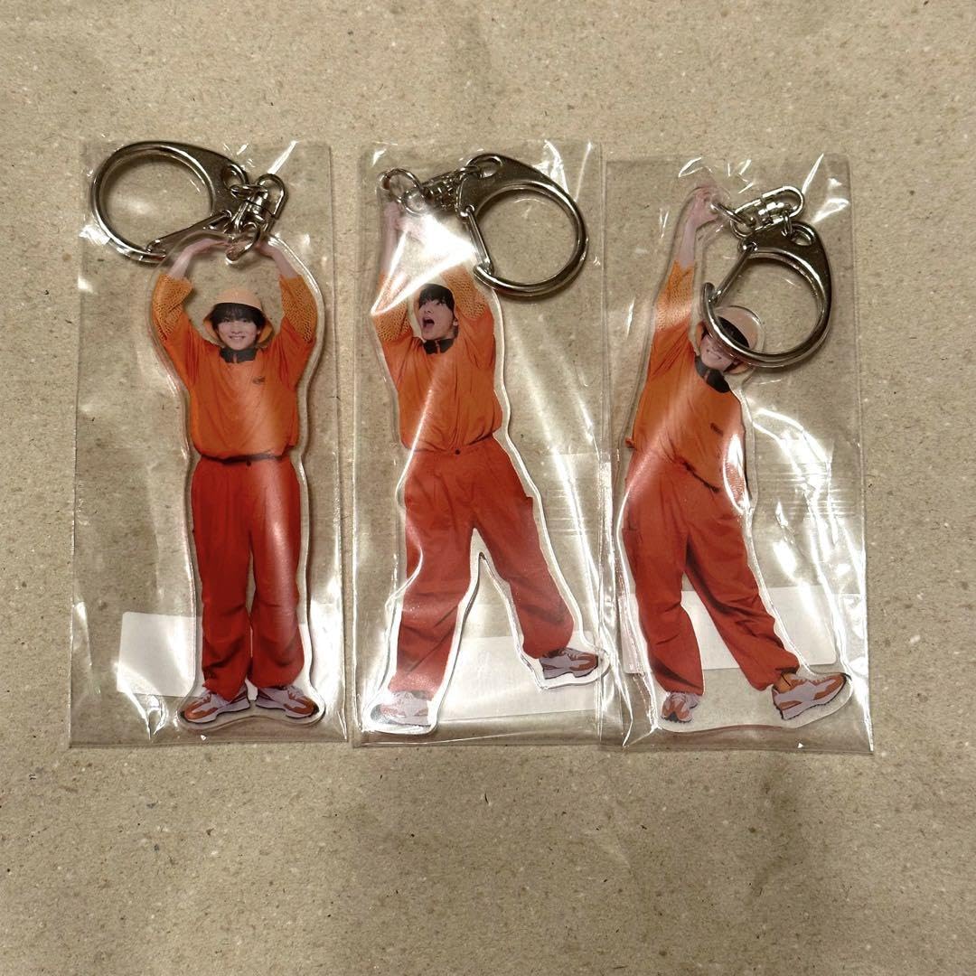 Amazon.co.jp: 超特急 ハル 生誕 グッズ アクキー コンプ : Toys